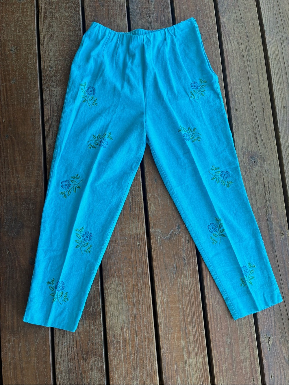 Blue floral embroidered Linen Blend pants-10P